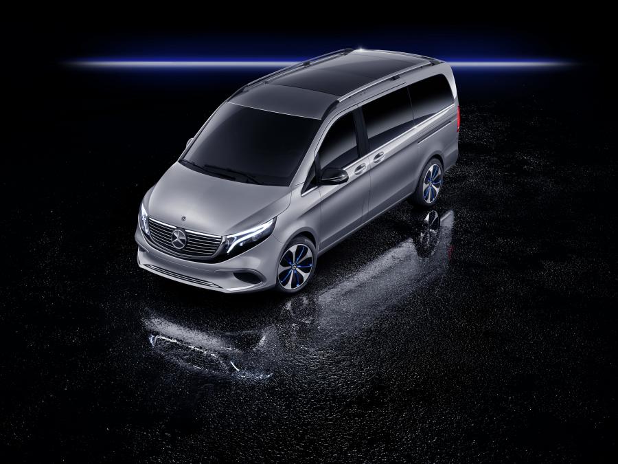  Mercedes-Benz Concept EQV (W447) 2019 года  (фото 6 из 31)